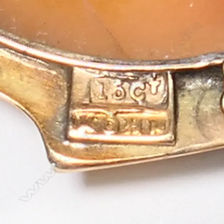 A c.1900 'Kohn' N.Z. made 15ct. rose gold framed cameo brooch, Image 1++